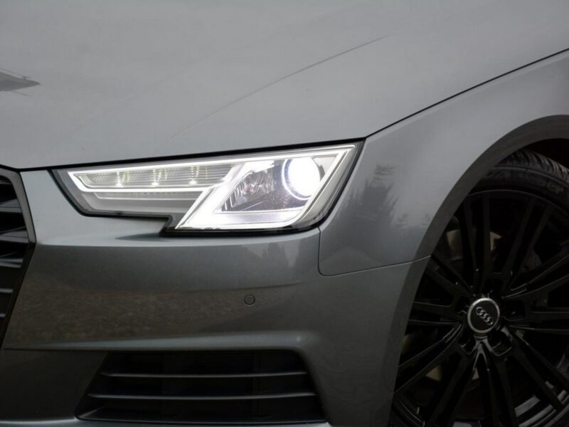 Audi A4 Avant Virtual Cockpit Klimatronic 3-strefy Ledy Navi Webasto. el.klapa ASO B9 (2015-)