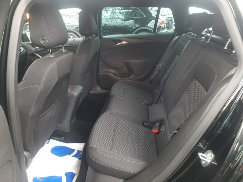 Opel Astra BOGATE WYPOSAŻENIE! IDEALNY MECHANICZNIE! SILNIK 1.6 CDTi , JAK NOWY! K (2015-2021)