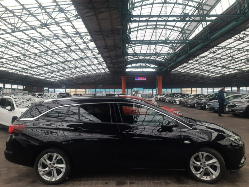 Opel Astra BOGATE WYPOSAŻENIE! IDEALNY MECHANICZNIE! SILNIK 1.6 CDTi , JAK NOWY! K (2015-2021)