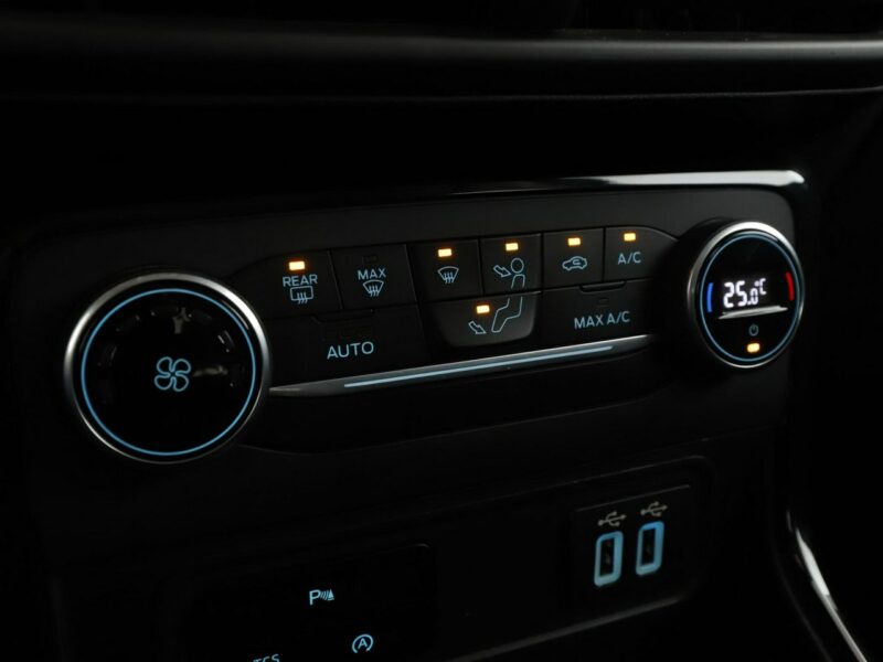 Ford EcoSport ST-Line Navi Kamera cofania klimatyzacja bluetooth II (2013-)