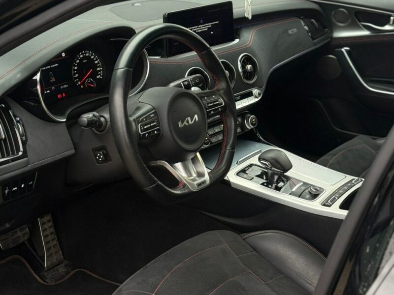 Kia Stinger Kia Stinger 3.3 V6 T-GDI 366 KM, Salon PL, Serwisowany, I wł