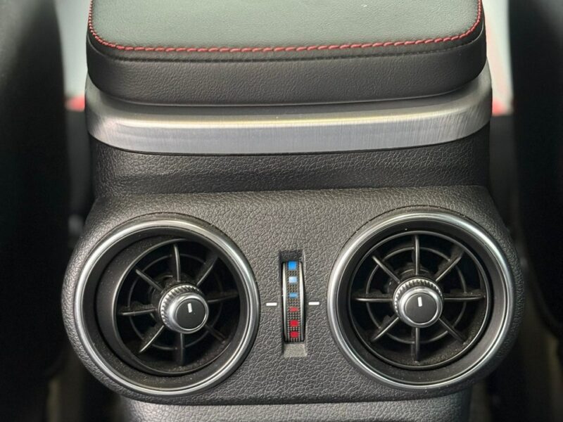 Kia Stinger Kia Stinger 3.3 V6 T-GDI 366 KM, Salon PL, Serwisowany, I wł