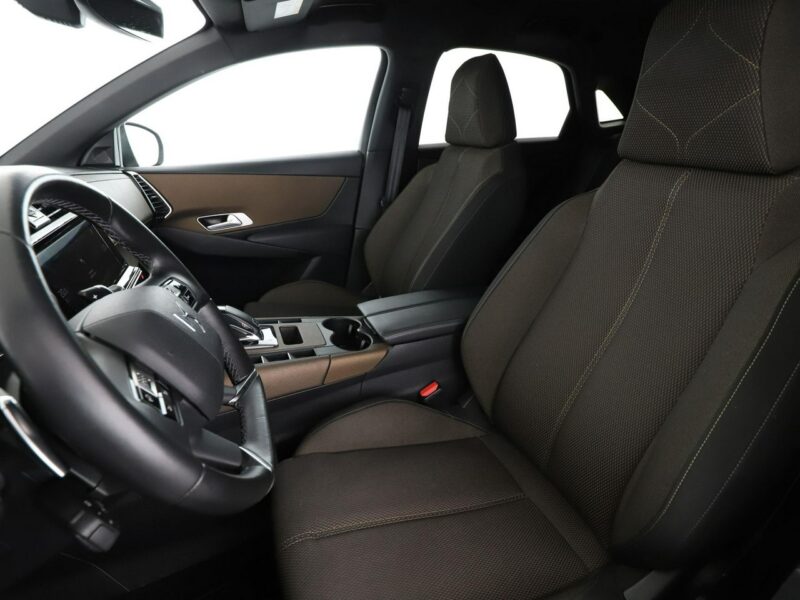 DS Automobiles DS 7 Crossback automat navi PDC-kamera hak tempomat virtual cockpit