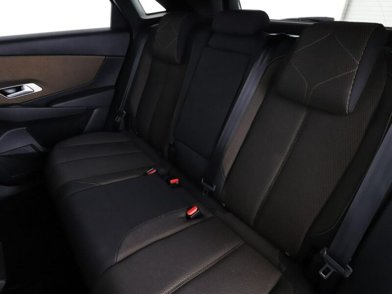 DS Automobiles DS 7 Crossback automat navi PDC-kamera hak tempomat virtual cockpit