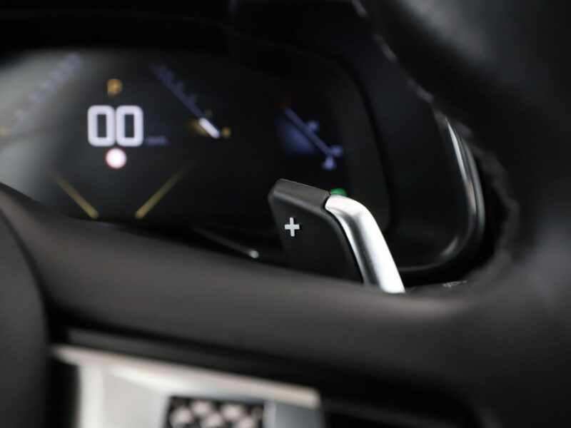 DS Automobiles DS 7 Crossback automat navi PDC-kamera hak tempomat virtual cockpit