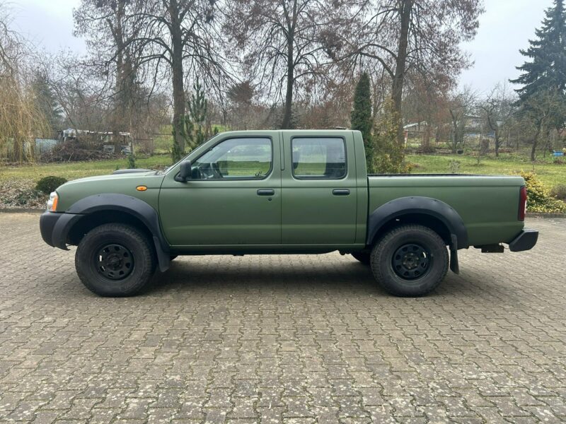 Nissan PickUp Nissan Pickup D22 2.5 dCi 4x4 | Off-Road | Reduktor | Wyciągarka | Hak