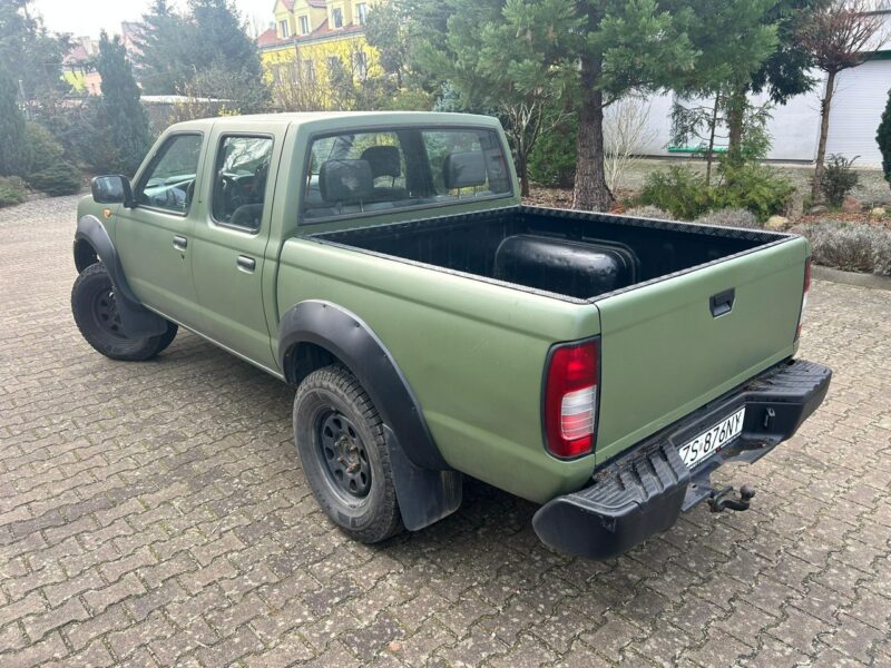 Nissan PickUp Nissan Pickup D22 2.5 dCi 4x4 | Off-Road | Reduktor | Wyciągarka | Hak