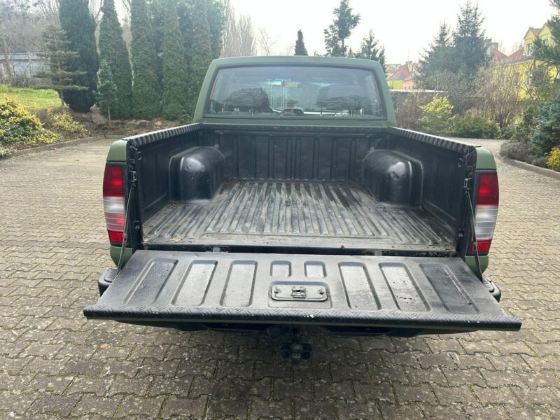 Nissan PickUp Nissan Pickup D22 2.5 dCi 4x4 | Off-Road | Reduktor | Wyciągarka | Hak