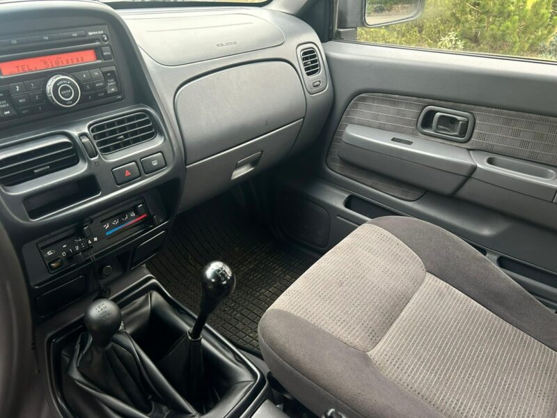 Nissan PickUp Nissan Pickup D22 2.5 dCi 4x4 | Off-Road | Reduktor | Wyciągarka | Hak