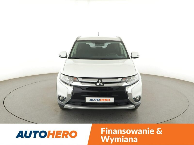 Mitsubishi Outlander kamera grzane fotele tempomat klima-auto III (2012-)