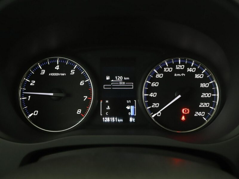 Mitsubishi Outlander kamera grzane fotele tempomat klima-auto III (2012-)