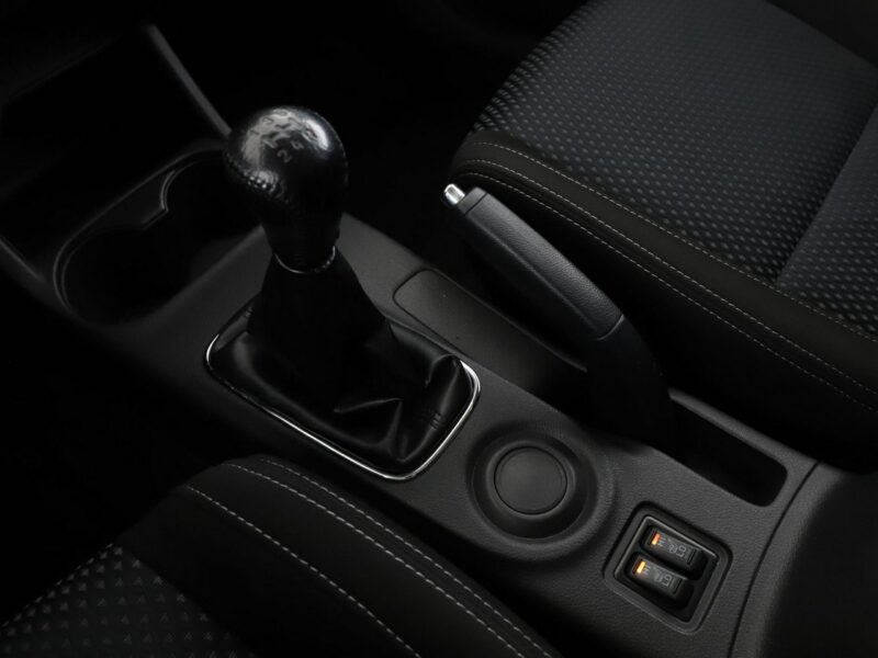 Mitsubishi Outlander kamera grzane fotele tempomat klima-auto III (2012-)