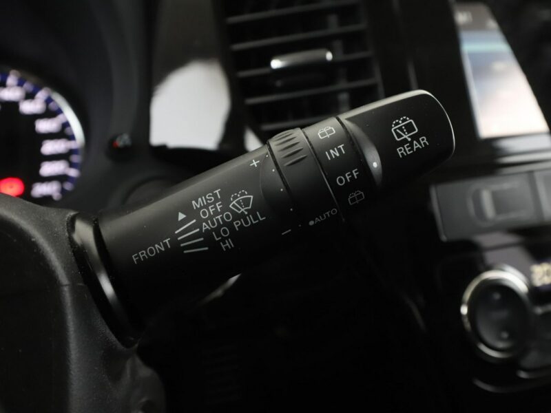 Mitsubishi Outlander kamera grzane fotele tempomat klima-auto III (2012-)