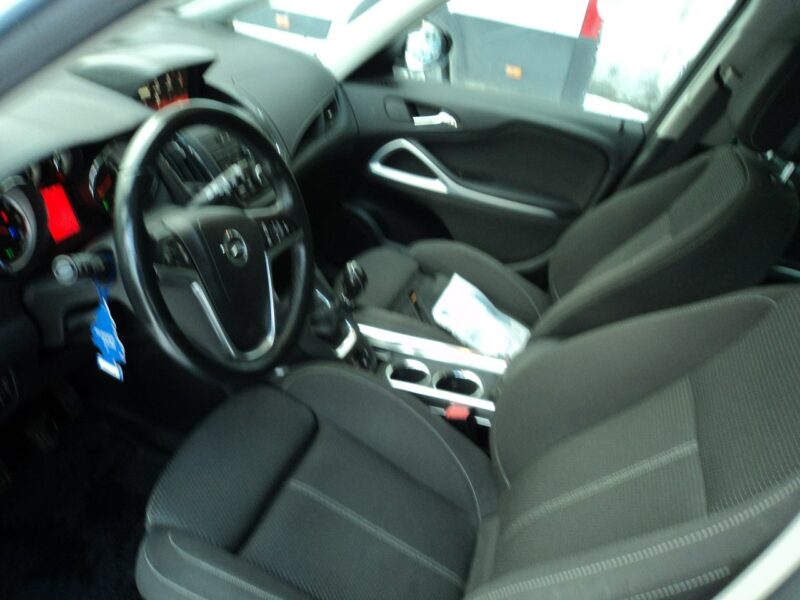 Opel Zafira sprzedam ładnego OPLA ZEFIRE z 2014r 1.6CDTI 136KM wer.BIZNES+ C (2011-)