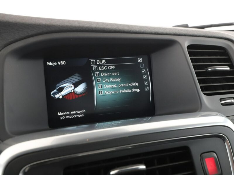 Volvo V60 FV23% automat skóra navi klima auto grzane fotele ACC czujniki parkowa I (2010-2018)