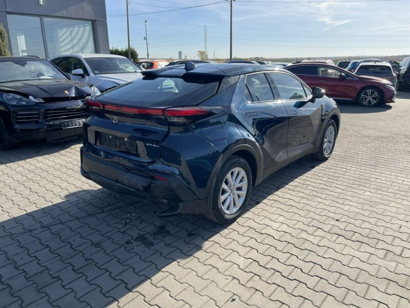 Toyota C-HR Hybrid PlugIN Kamera Podgrzewanie Virtual 223KM