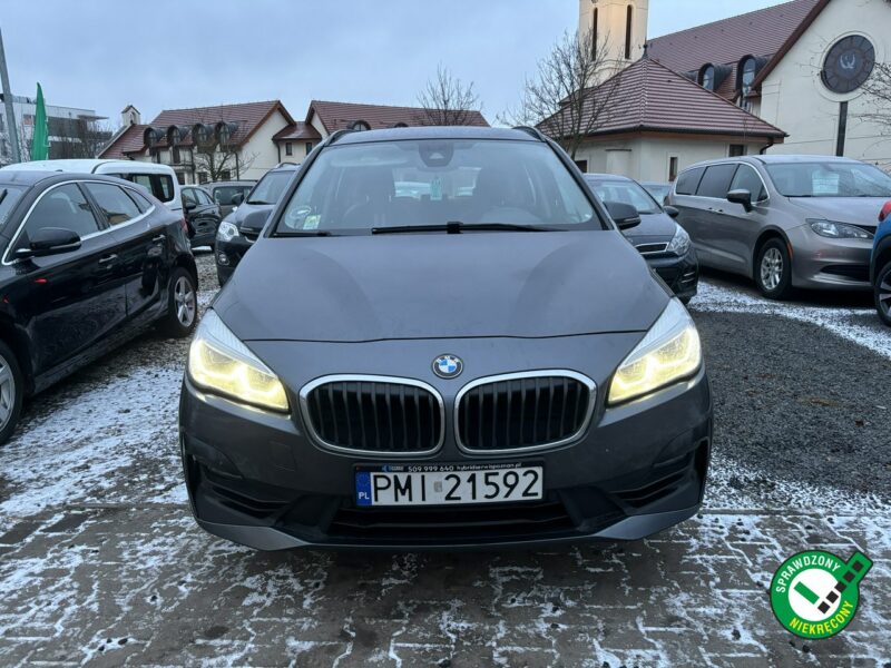 BMW 216 Gran Tourer / 7os F46