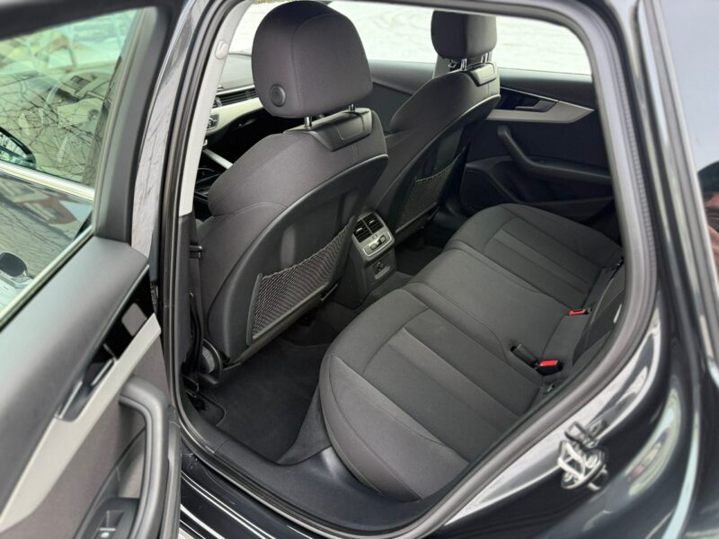 Audi A4 Avant 35 TFSI S-line S-tronic Faktura VAT 23% B9 (2015-)