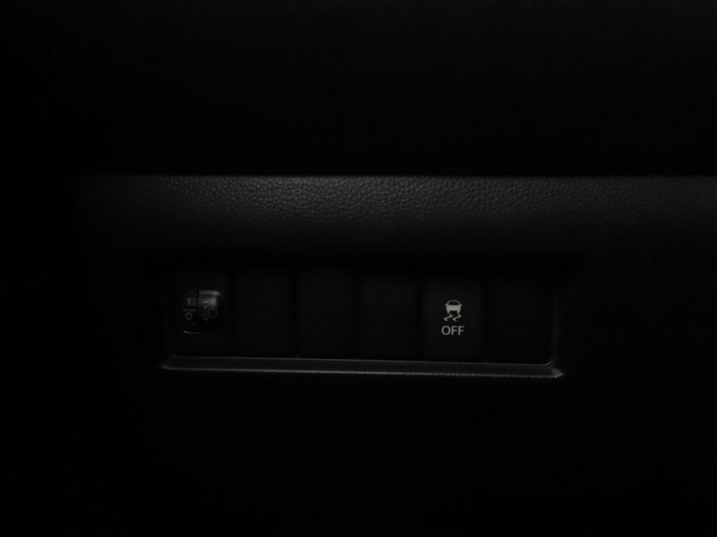 Suzuki Swift grzane fotele klima VI (2017-2024)