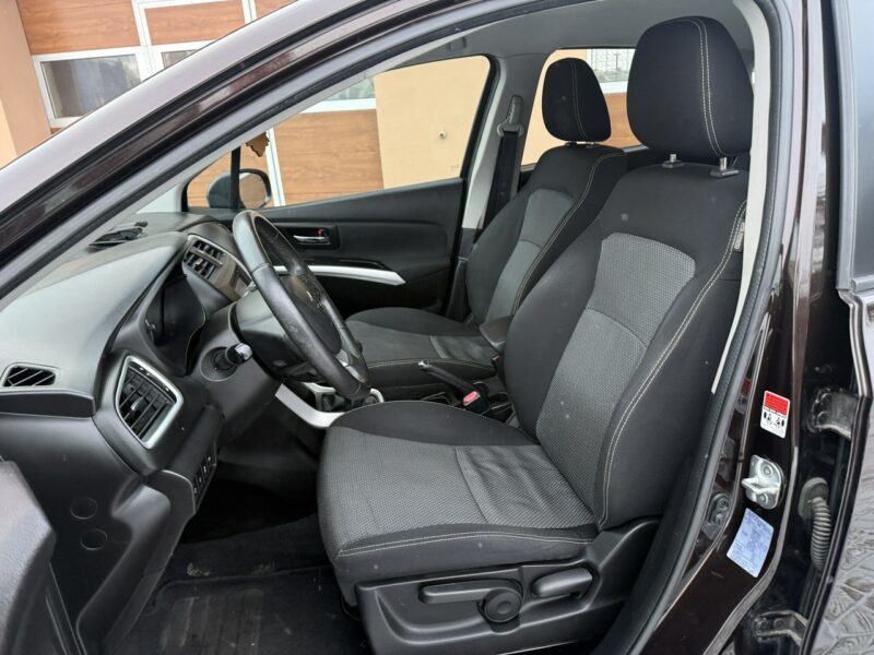 Suzuki SX4 S-Cross 1,6 120KM Klimatronik Navi Kamera Xenon 2xPDC