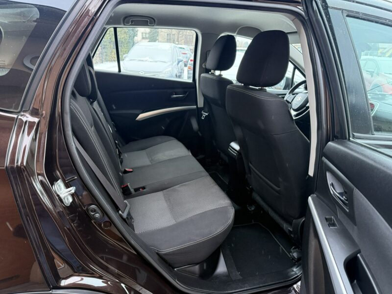 Suzuki SX4 S-Cross 1,6 120KM Klimatronik Navi Kamera Xenon 2xPDC