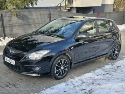 Hyundai i30 1.4 Benzyna | Serwisowany | Gwarancja | Bogate wyposażenie | I (2002-2013)